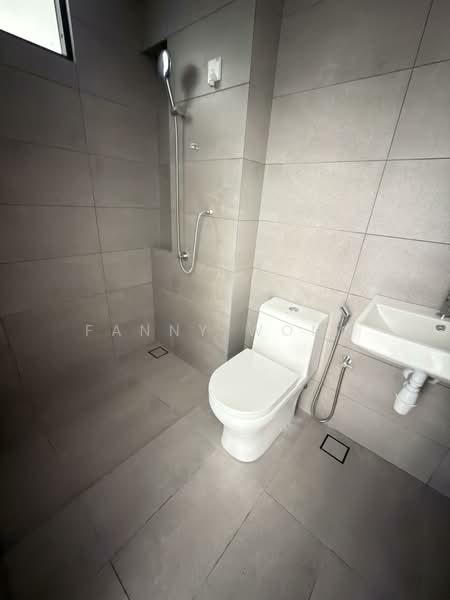 Apartment for Sale at Vivo Executive Apartment - Fanny Wong - Bathroom - PropertyGuru.com.my
