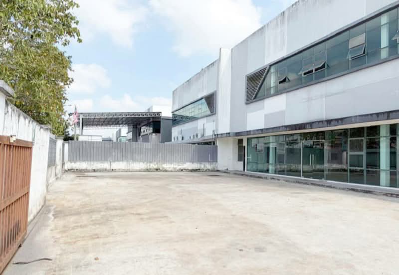 Semi-D Factory for Rent in Pekan Nanas (Johor) - Max Loh - Exterior - PropertyGuru.com.my