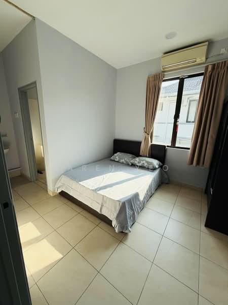 Cluster House for Rent in Taman Austin Heights (Tebrau) - Karen Yeo - Bedroom - PropertyGuru.com.my
