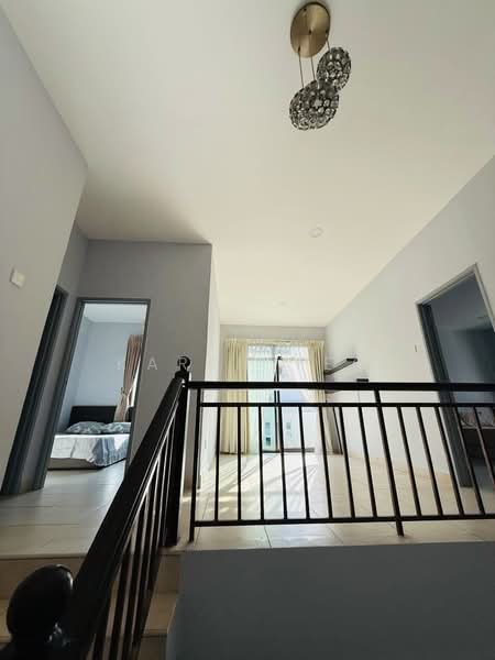 Cluster House for Rent in Taman Austin Heights (Tebrau) - Karen Yeo - Corridor - PropertyGuru.com.my