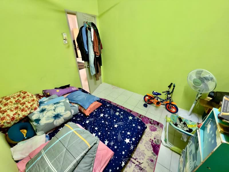 Pangsapuri untuk Dijual di Sutera Apartment - Tasya Ruslan - Bedroom - PropertyGuru.com.my