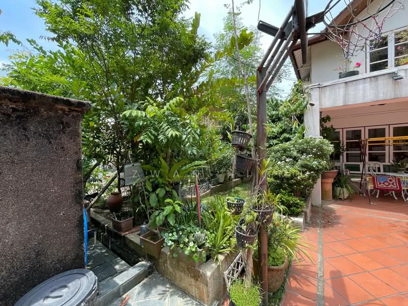 Rumah Teres 2 Tingkat untuk Dijual di Taman Tun Dr Ismail (Kuala Lumpur) - Hazwan Hilmi - Exterior - PropertyGuru.com.my