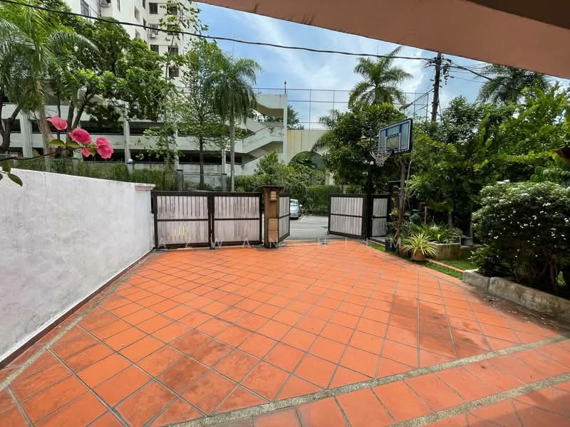 Rumah Teres 2 Tingkat untuk Dijual di Taman Tun Dr Ismail (Kuala Lumpur) - Hazwan Hilmi - Exterior - PropertyGuru.com.my