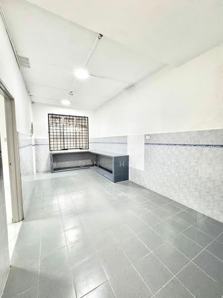 Rumah Teres 1 Tingkat untuk Dijual di Taman Universiti (Skudai) - Anson Hiong - Kitchen - PropertyGuru.com.my