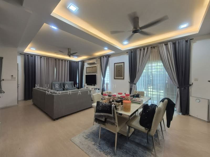 2-storey Terraced House for Sale in Nilai (Negeri Sembilan) - Nuraishah Binti Mohamed Azmi - Living Room - PropertyGuru.com.my