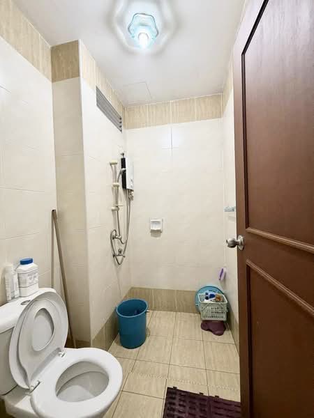 Cluster House for Sale in Taman Gaya (Ulu Tiram) - Yik Tat - PropertyGuru.com.my