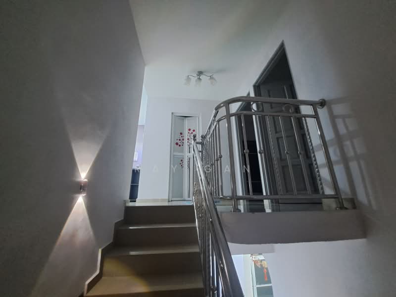 Rumah Teres untuk Dijual di Taman Wangsa Permai (Kepong) - Ray Gan - Stairs - PropertyGuru.com.my