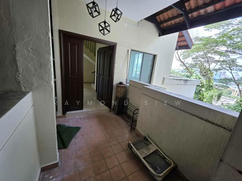 Kondominium untuk Dijual di Armanee - Raymond Siew - Balcony - PropertyGuru.com.my