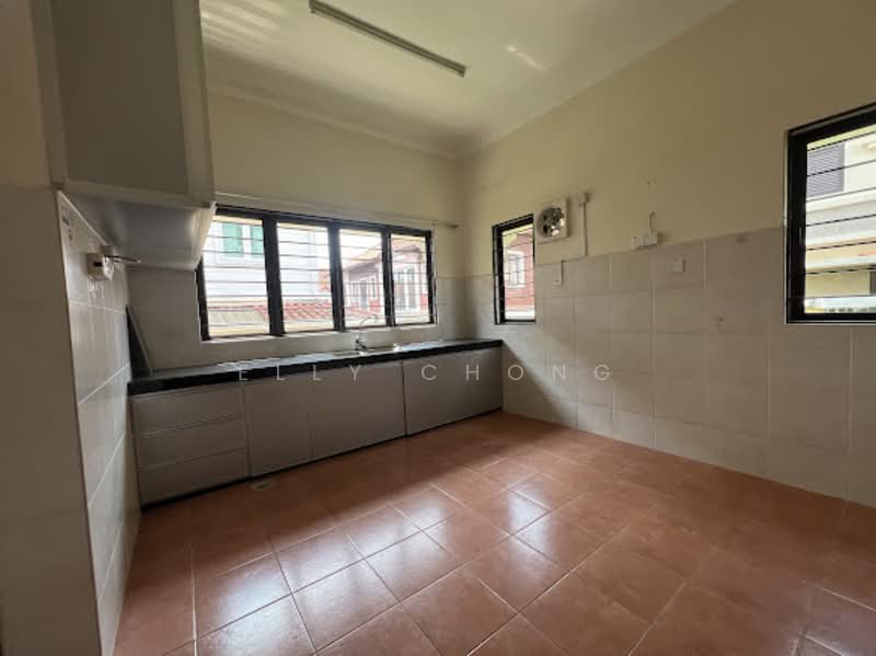 Rumah Berkembar untuk Dijual di Alam Damai (Cheras) - Elly Chong - Kitchen - PropertyGuru.com.my