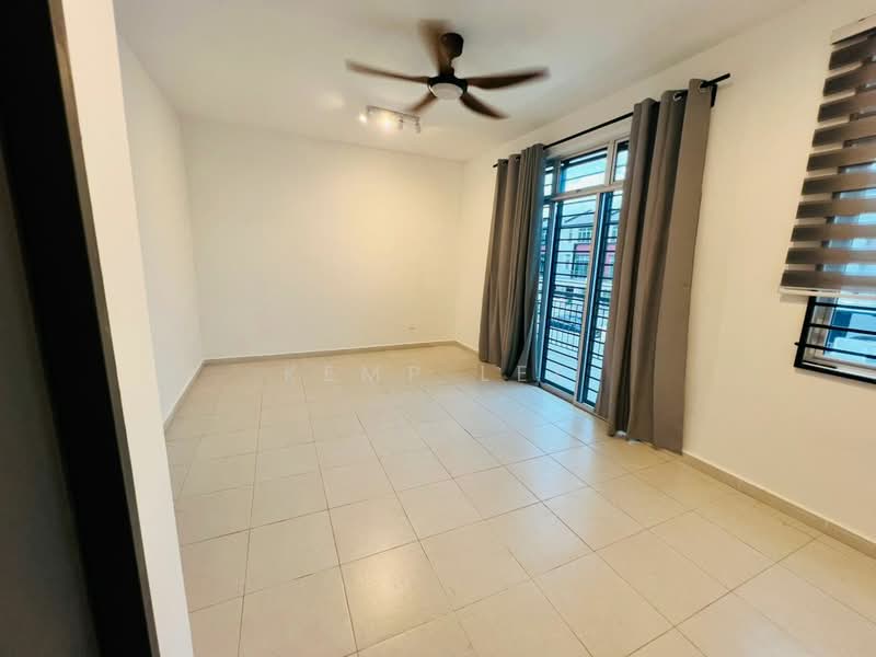 Rumah Teres untuk Disewa di Taman Kundang Jaya (Rawang) - Kemp Lee - Interior - PropertyGuru.com.my