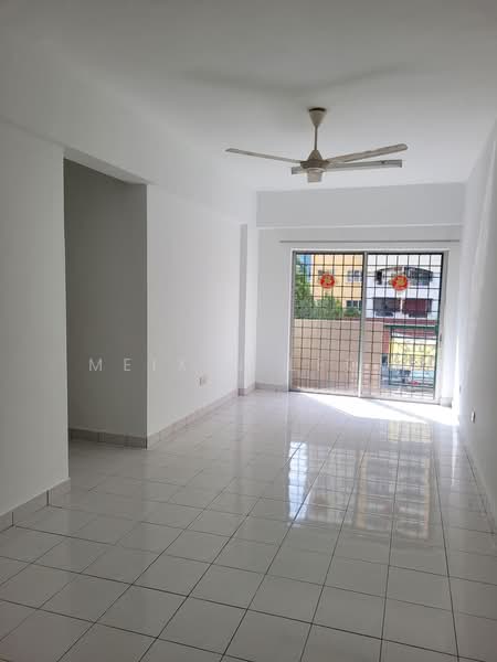 Apartment for Rent at Mas Kipark Damansara - Meixin Leow - Living Room - PropertyGuru.com.my