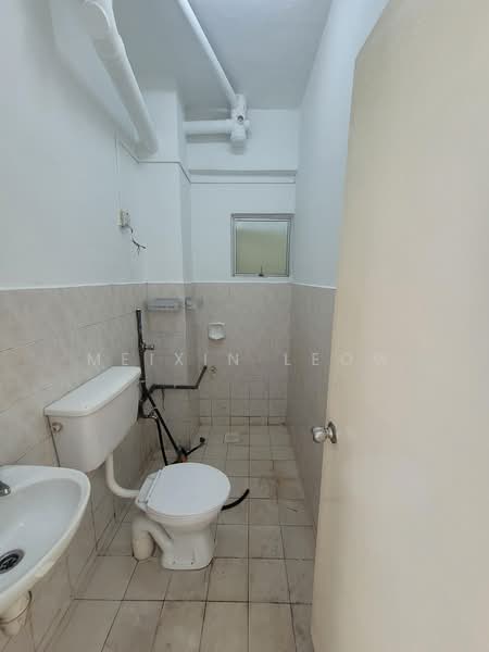 Apartment for Rent at Mas Kipark Damansara - Meixin Leow - Bathroom - PropertyGuru.com.my