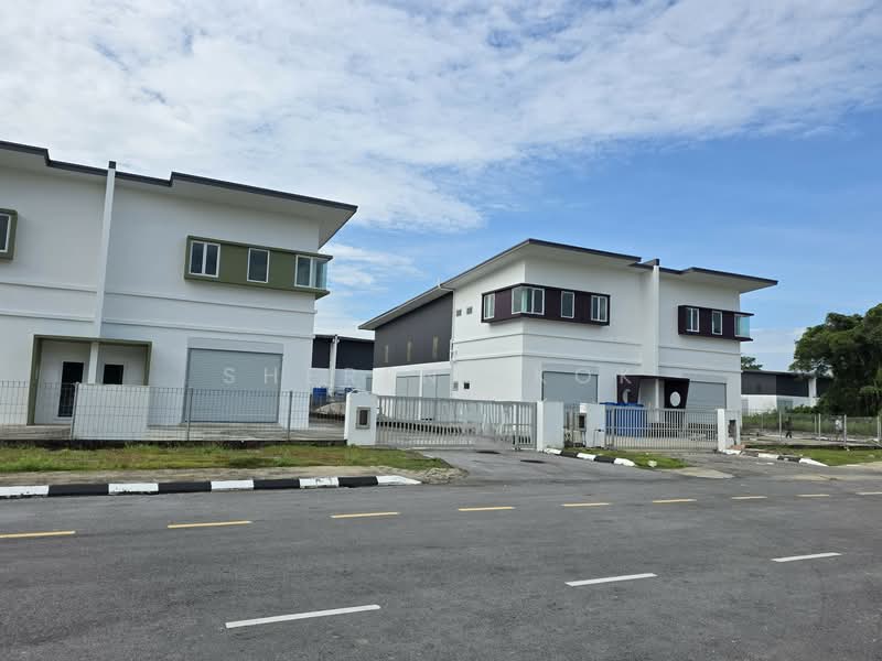 Semi-D Factory for Sale in Kuching (Sarawak) - Sherene Kok - Exterior - PropertyGuru.com.my