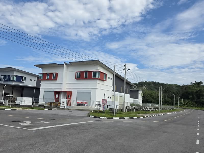 Semi-D Factory for Sale in Kuching (Sarawak) - Sherene Kok - Exterior - PropertyGuru.com.my