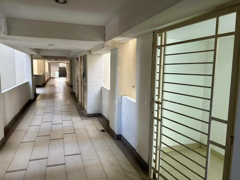 Condominium for Sale at Mas Kiara Residences - Hazwan Hilmi - Corridor - PropertyGuru.com.my