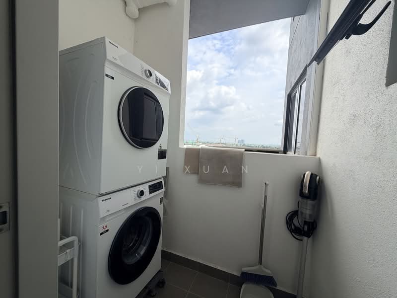 Servis Apartment untuk Disewa di Maya Bay Residences @ Gamuda Cove - Yi Xuan - Yard Area - PropertyGuru.com.my