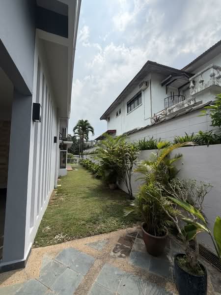 Bungalow for Rent in Damansara Heights (Kuala Lumpur) - Nic Lu - PropertyGuru.com.my