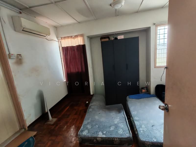 Rumah Teres 2 Tingkat untuk Dijual di SS14 (Subang Jaya) - Victoria Chew - Bedroom - PropertyGuru.com.my