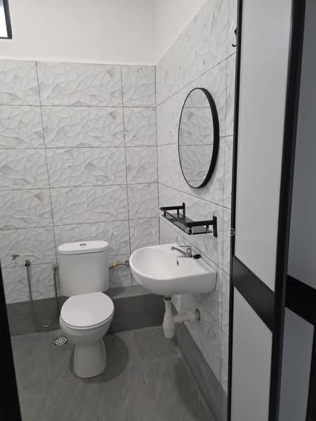 2-storey Terraced House for Sale in Sungai Puyu (Butterworth) - Jenny Ong - Bathroom - PropertyGuru.com.my