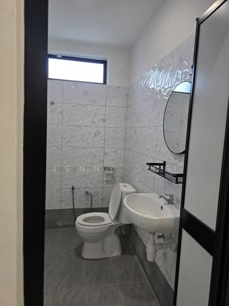 2-storey Terraced House for Sale in Sungai Puyu (Butterworth) - Jenny Ong - Bathroom - PropertyGuru.com.my