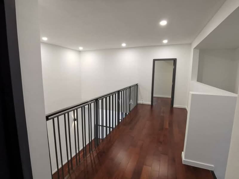 3-storey Terraced House for Rent in Desa Parkcity (Kuala Lumpur) - SY YAP - Corridor - PropertyGuru.com.my