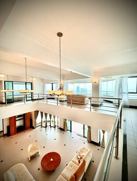 Kondominium untuk Dijual di Silverton Condominium - Susan Chia - Living Room - PropertyGuru.com.my