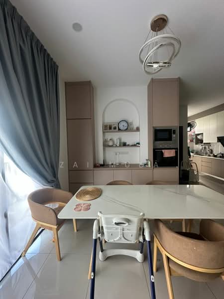 Rumah Teres 2 Tingkat untuk Disewa di Sepang (Selangor) - Zai Muda - Dining Room - PropertyGuru.com.my