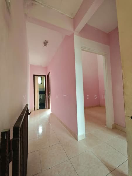 2-storey Terraced House for Sale in Taman Bestari Indah (Ulu Tiram) - Venkat Desh - Corridor - PropertyGuru.com.my