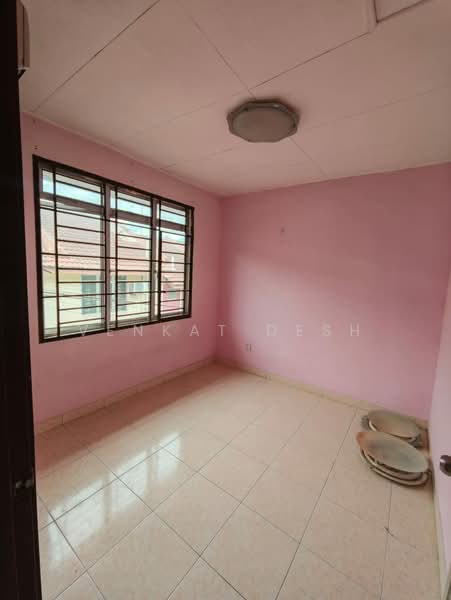 2-storey Terraced House for Sale in Taman Bestari Indah (Ulu Tiram) - Venkat Desh - Interior - PropertyGuru.com.my