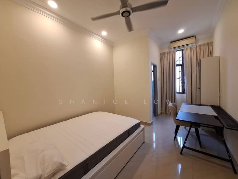 2-storey Terraced House for Sale in Bandar Puteri Puchong (Puchong) - Shanice Low - Bedroom - PropertyGuru.com.my