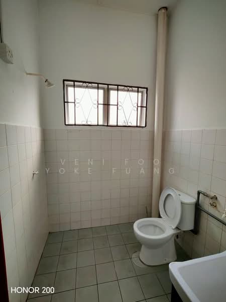 2-storey Terraced House for Rent in Klang (Selangor) - Veni Foo Yoke Fuang - Bathroom - PropertyGuru.com.my