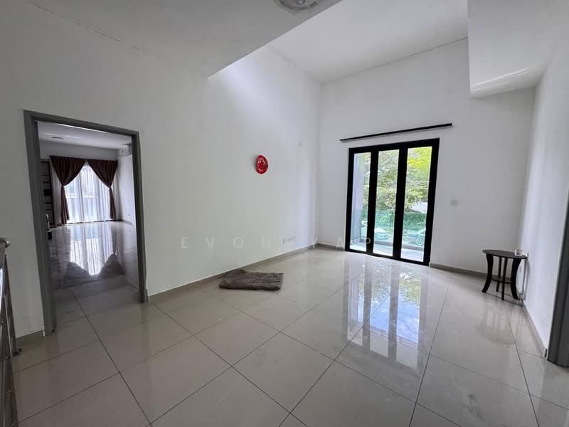 2-storey Terraced House for Sale in Taman Puteri Wangsa (Ulu Tiram) - Evon Yap - PropertyGuru.com.my