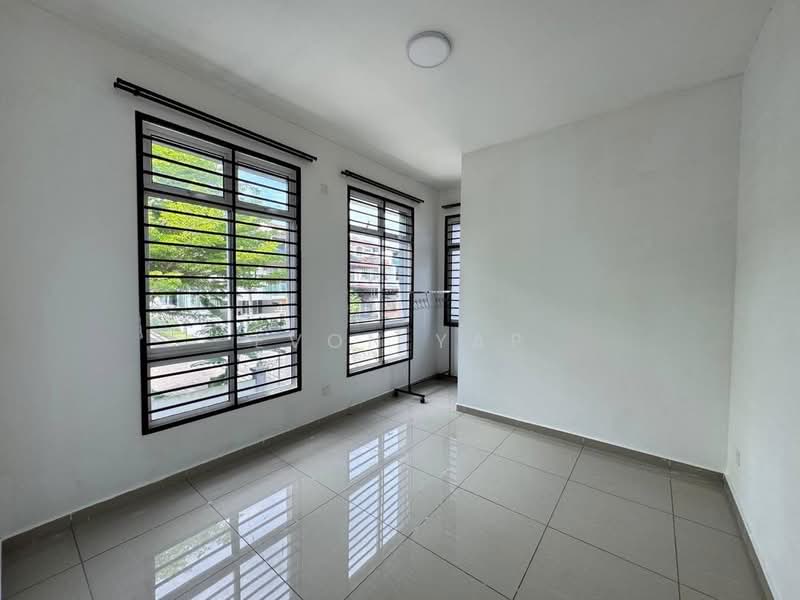 2-storey Terraced House for Sale in Taman Puteri Wangsa (Ulu Tiram) - Evon Yap - PropertyGuru.com.my