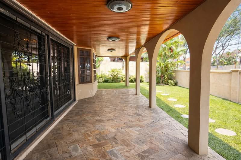 Rumah Berkembar untuk Dijual di Taman Tun Dr Ismail (Kuala Lumpur) - Hazwan Hilmi - Exterior - PropertyGuru.com.my