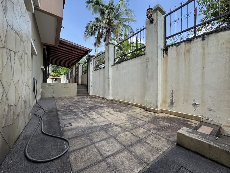 Semi-Detached House for Sale in Taman Yarl (Jalan Klang Lama (Old Klang Road)) - Janice Lau - Exterior - PropertyGuru.com.my