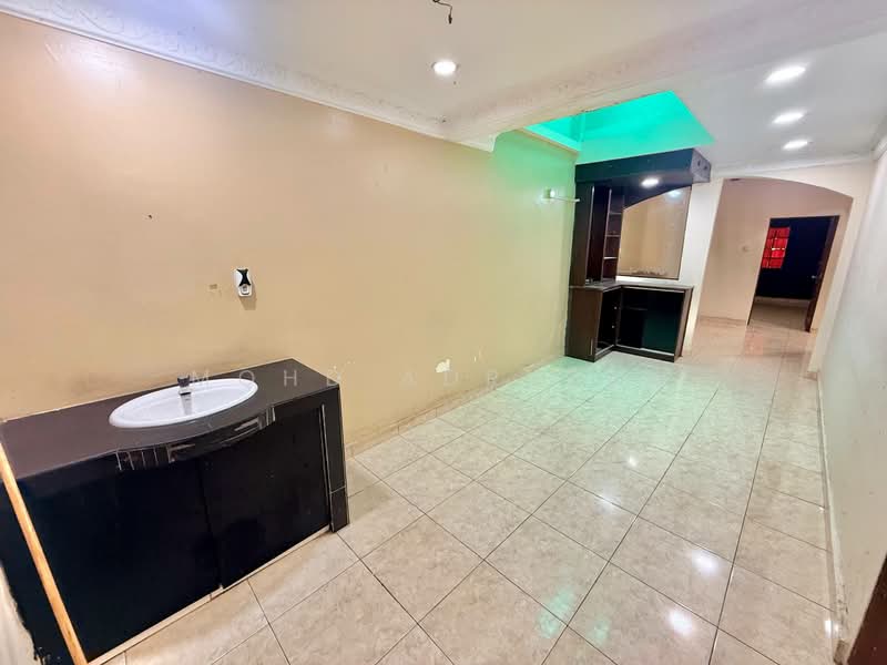 1-storey Terraced House for Sale in Kawasan 6, Taman Gembira Baru (Klang) - Mohd Adryzam - Interior - PropertyGuru.com.my