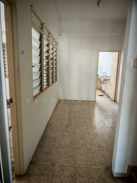 Rumah Teres 2 Tingkat untuk Disewa di Jelutong (Penang) - Brandon Ng - Corridor - PropertyGuru.com.my
