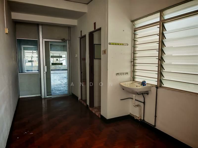 Rumah Teres 2 Tingkat untuk Disewa di Jelutong (Penang) - Brandon Ng - Interior - PropertyGuru.com.my