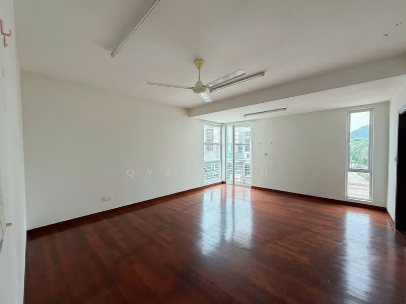Semi-Detached House for Sale in Gelugor (Penang) - Qyan Goh - Living Room - PropertyGuru.com.my