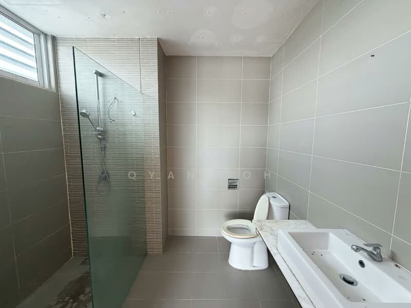 Semi-Detached House for Sale in Gelugor (Penang) - Qyan Goh - Bathroom - PropertyGuru.com.my
