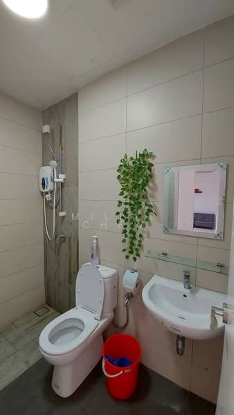 Servis Apartment untuk Dijual di Arte S - Millie Chew - Bathroom - PropertyGuru.com.my