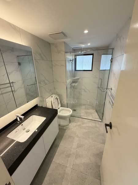 Kondominium untuk Disewa di UBN Apartment - Winson Tay - Bathroom - PropertyGuru.com.my
