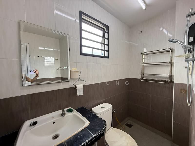 2-storey Terraced House for Rent in Batu Berendam (Melaka) - YM Chong - Bathroom - PropertyGuru.com.my