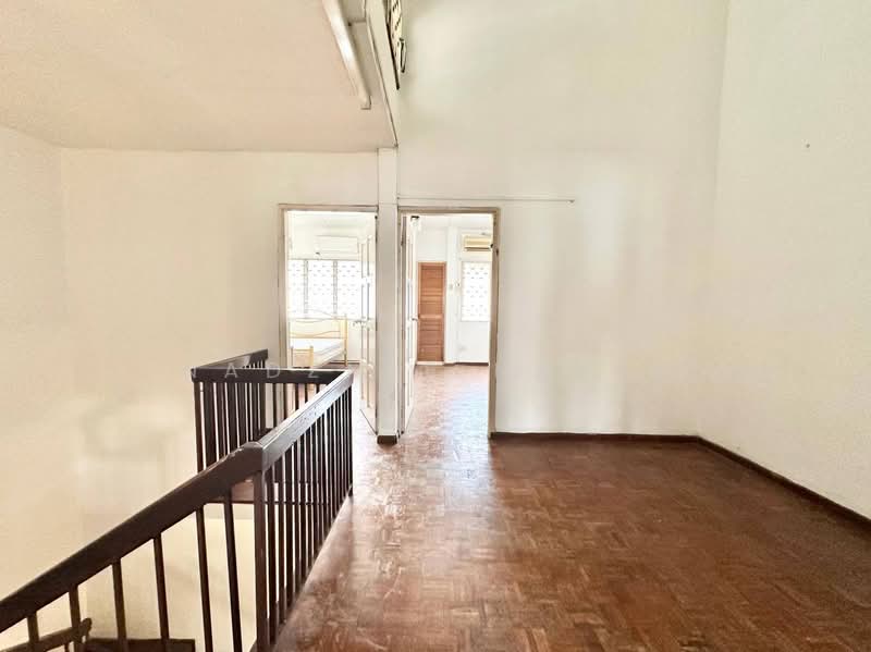 Rumah Teres 2 Tingkat untuk Dijual di Taman Melewar (Gombak) - Nadzmie Nasir - Corridor - PropertyGuru.com.my