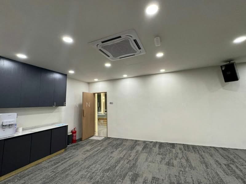 Shop / Office for Sale in Mahkota Cheras (Cheras) - Jennifer Chin - Interior - PropertyGuru.com.my