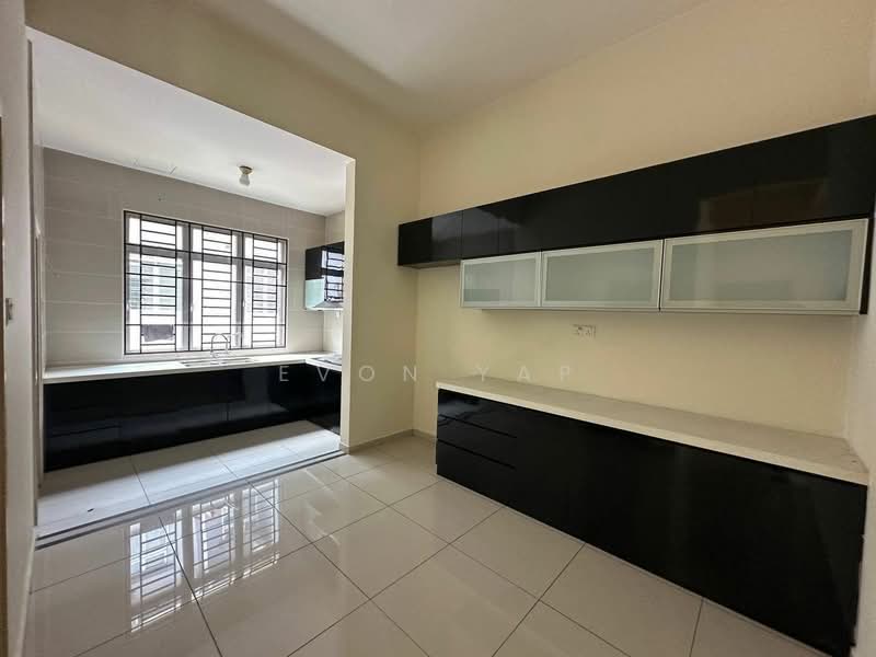 2.5-storey Terraced House for Sale in Bandar Seri Alam (Masai) - Evon Yap - Kitchen - PropertyGuru.com.my