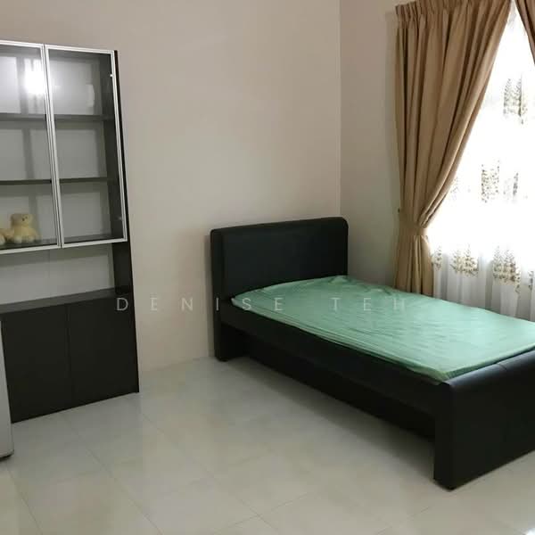 Kondominium untuk Disewa di Bayswater Resort Condominium - Denise Teh - Bedroom - PropertyGuru.com.my