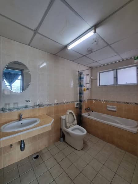 Condominium for Rent at Damaipuri - Jacky Liew - Bathroom - PropertyGuru.com.my