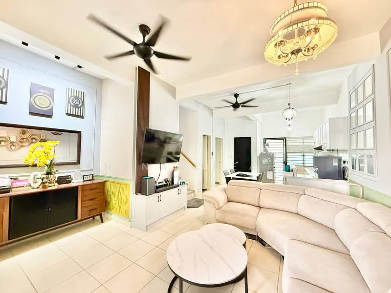 Townhouse for Sale in Taman Kantan Permai (Kajang) - Nana Cheah - Living Room - PropertyGuru.com.my