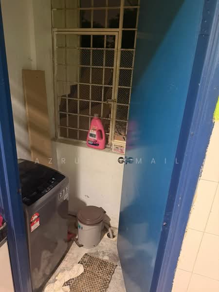 Condominium for Sale at Indah Condominium - Azrul Ismail - Interior - PropertyGuru.com.my